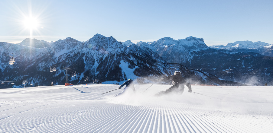 Kleinfein Hotels Suedtirol Skigebiete Skiurlaub Dolimiten Pustertal Kronplatz IDM c Harald Wisthaler